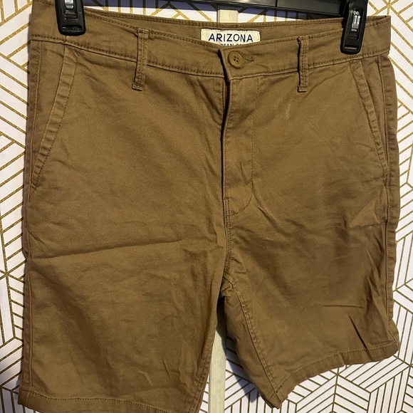 Arizona Men's Khaki Shorts, size 30 - Picture 1 of 3